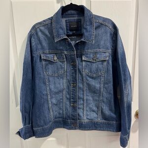 The Limited Classic Blue Denim Jacket. Medium wash. Size XXL.